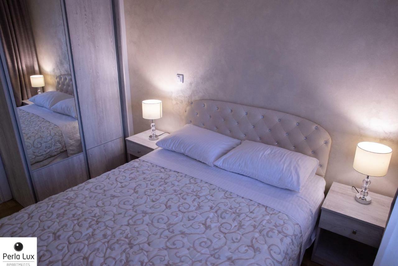 Perla Lux Apartments Arandelovac Buitenkant foto