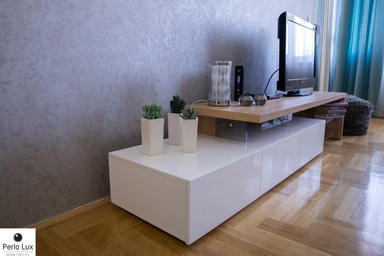 Perla Lux Apartments Arandelovac Buitenkant foto